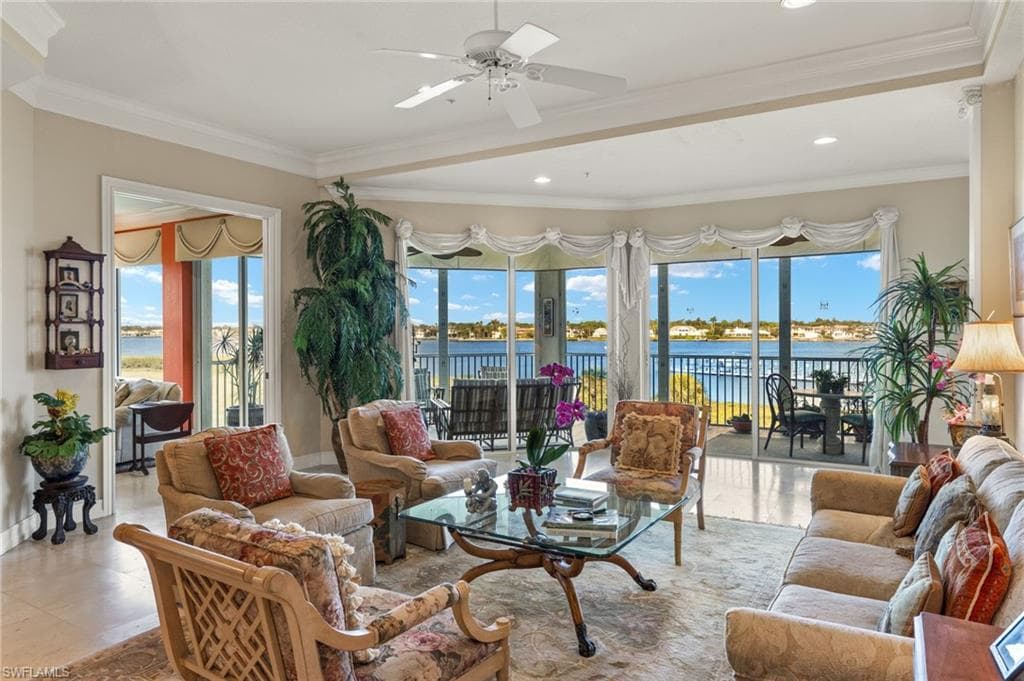 1530 Star Point Ln 4-403, Naples, FL 34112-4
