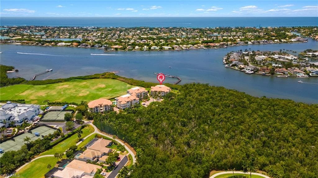 1530 Star Point Ln 4-403, Naples, FL 34112-50
