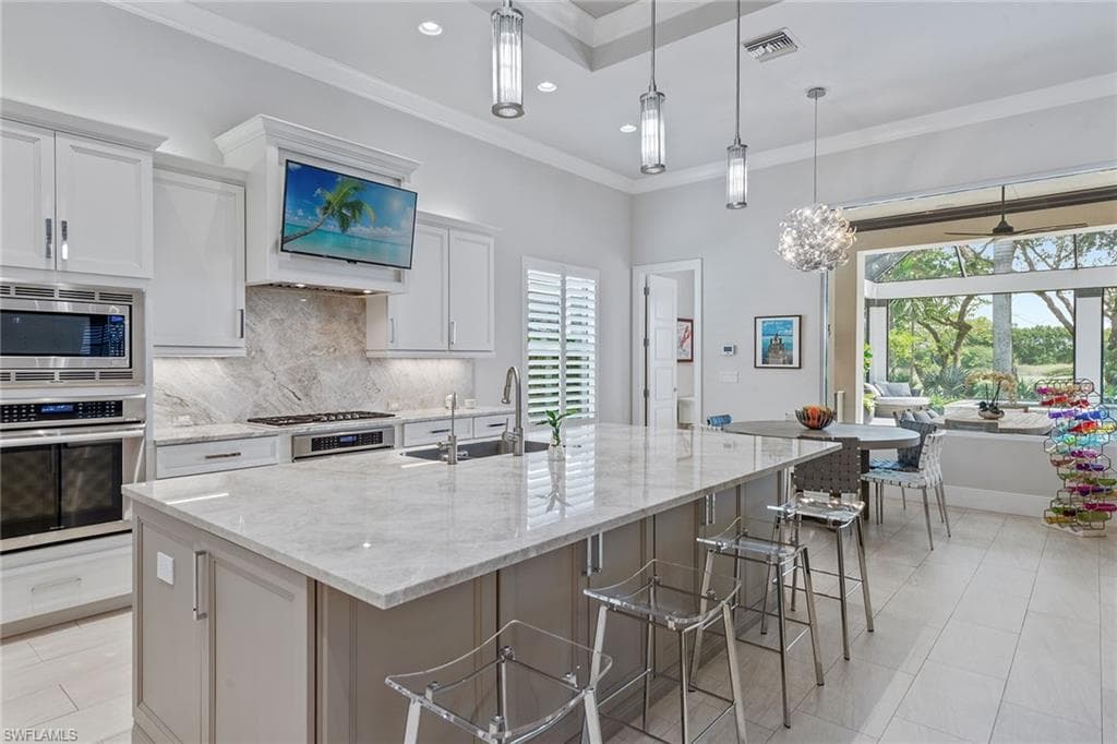3159 Heather Glen Ct, Naples, FL 34114-10