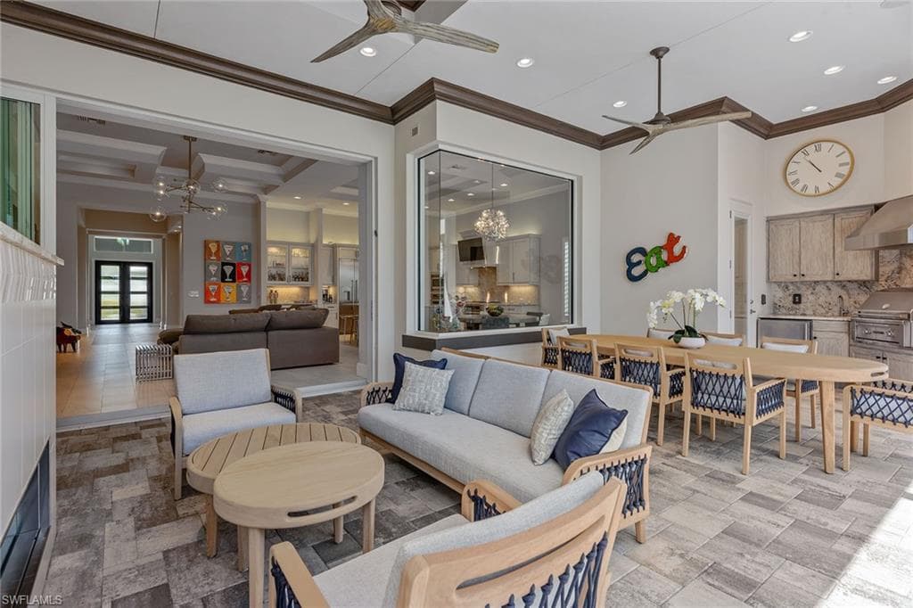 3159 Heather Glen Ct, Naples, FL 34114-28
