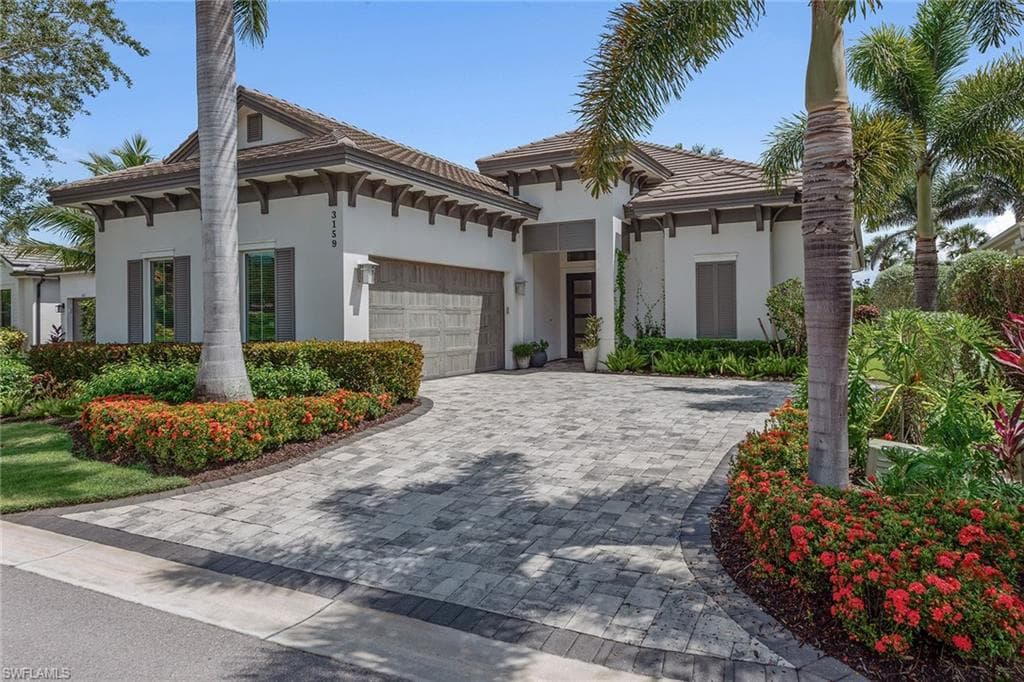 3159 Heather Glen Ct, Naples, FL 34114-2