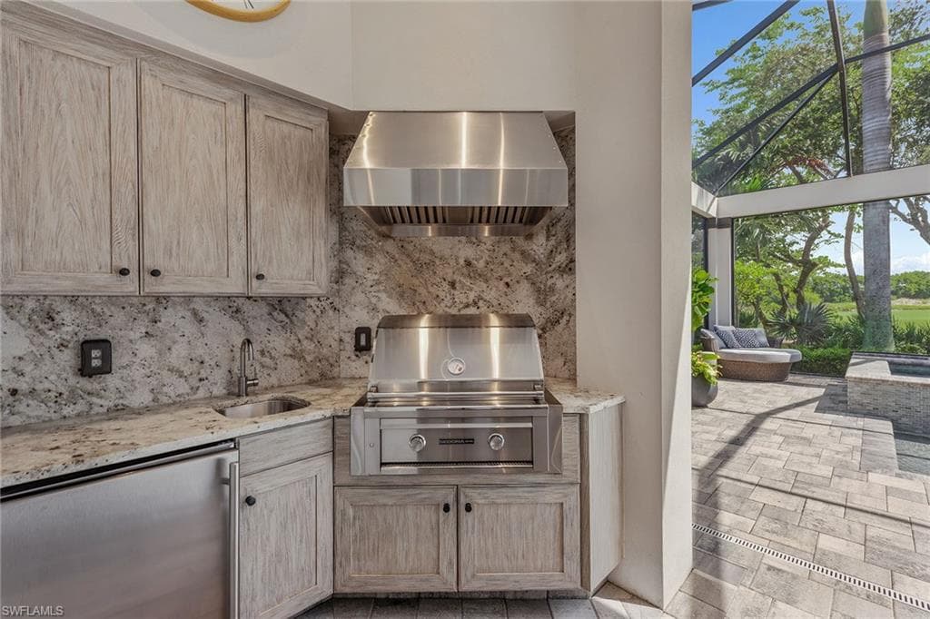 3159 Heather Glen Ct, Naples, FL 34114-29