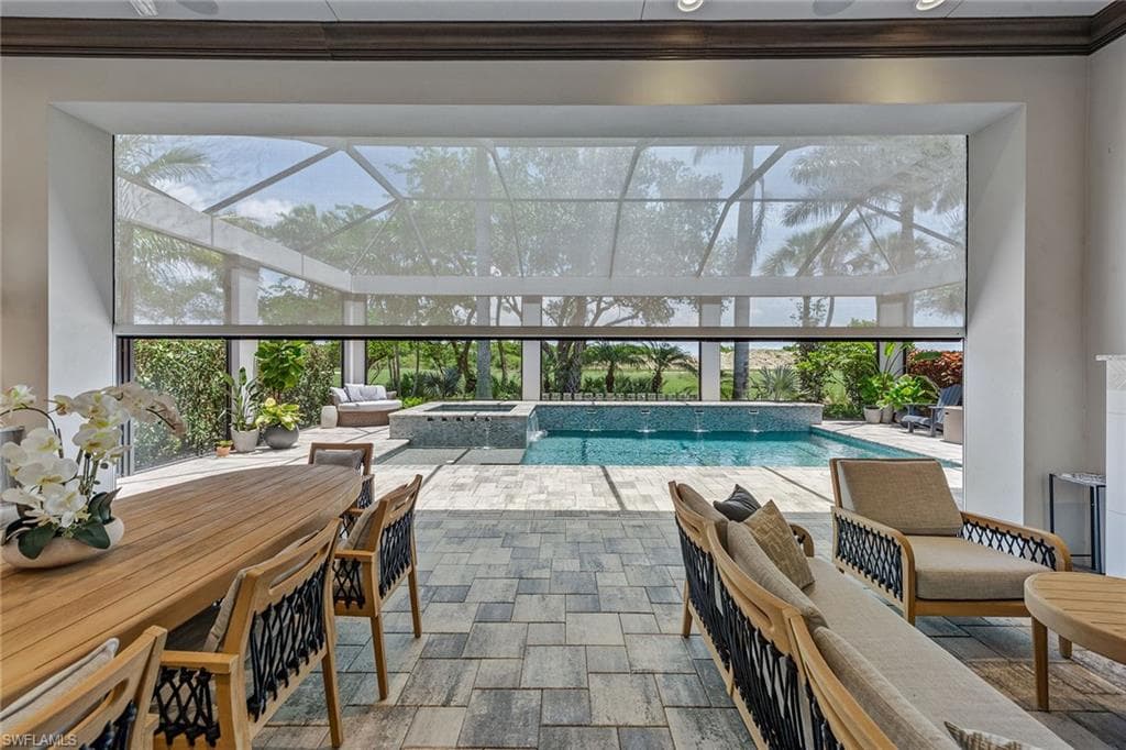 3159 Heather Glen Ct, Naples, FL 34114-33