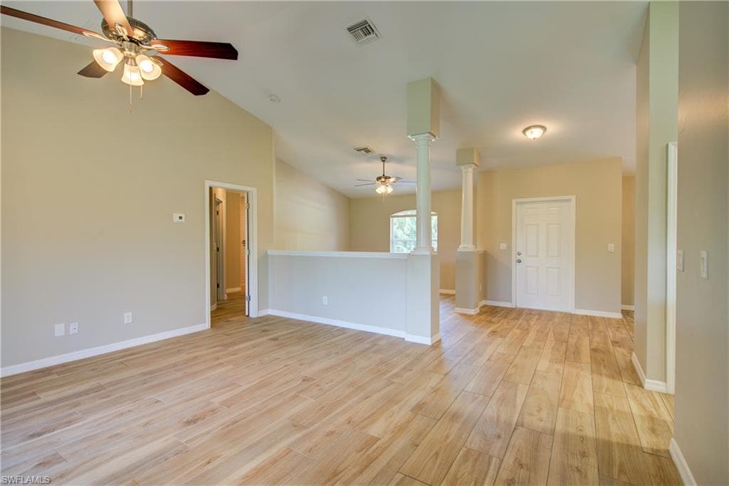 919 15th Pl, Cape Coral, FL 33991-9