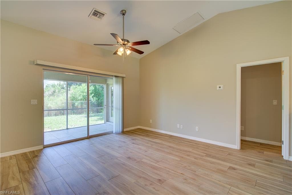919 15th Pl, Cape Coral, FL 33991-12