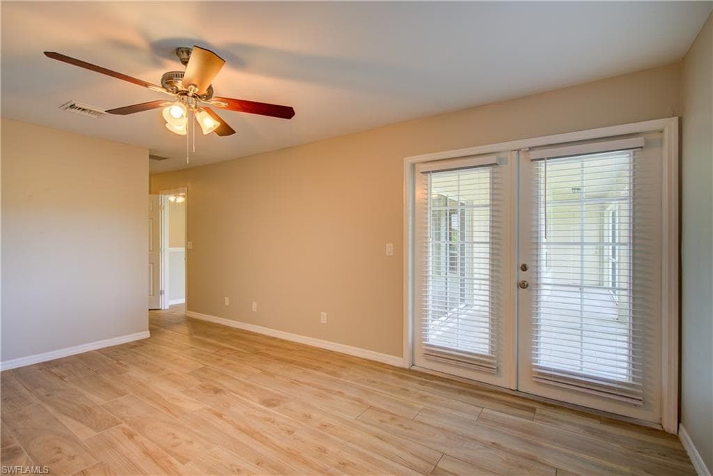 919 15th Pl, Cape Coral, FL 33991-19