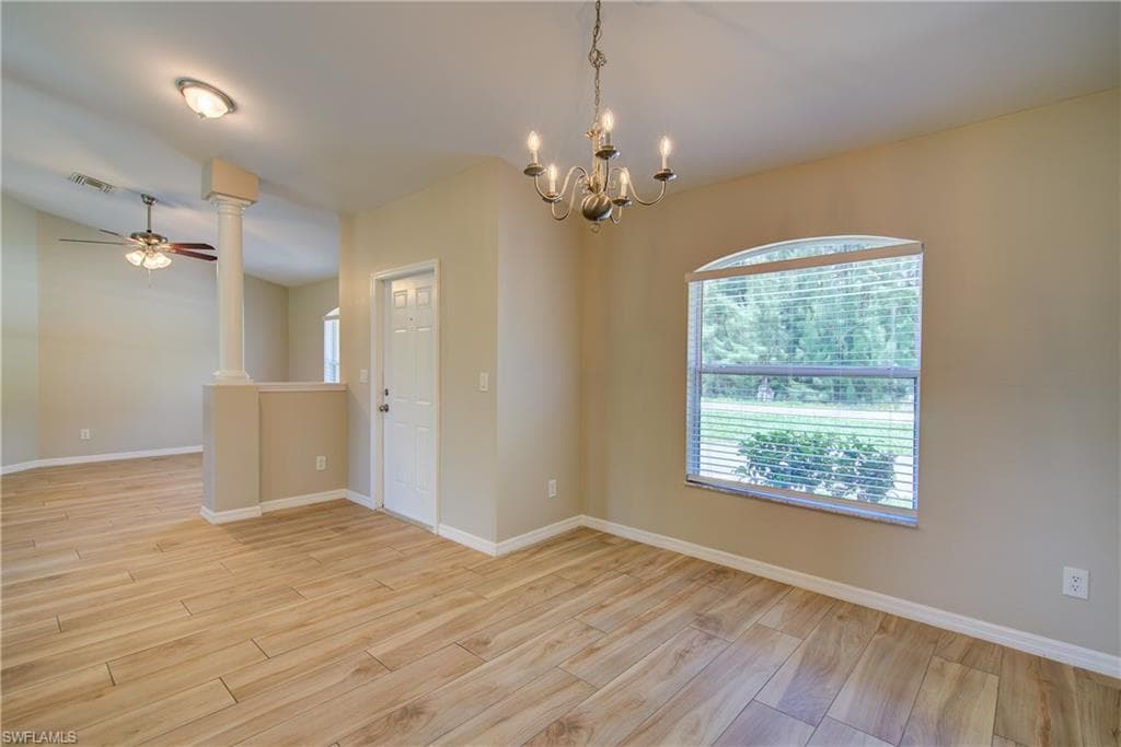 919 15th Pl, Cape Coral, FL 33991-29