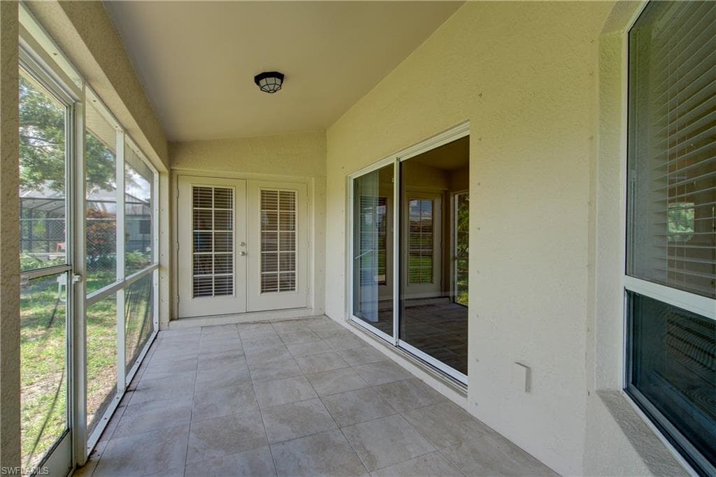919 15th Pl, Cape Coral, FL 33991-31