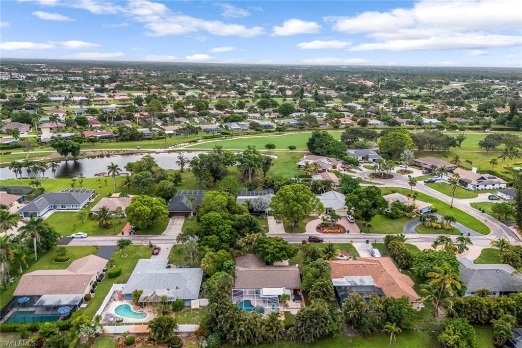 150 Big Springs Dr, Naples, FL 34113-19