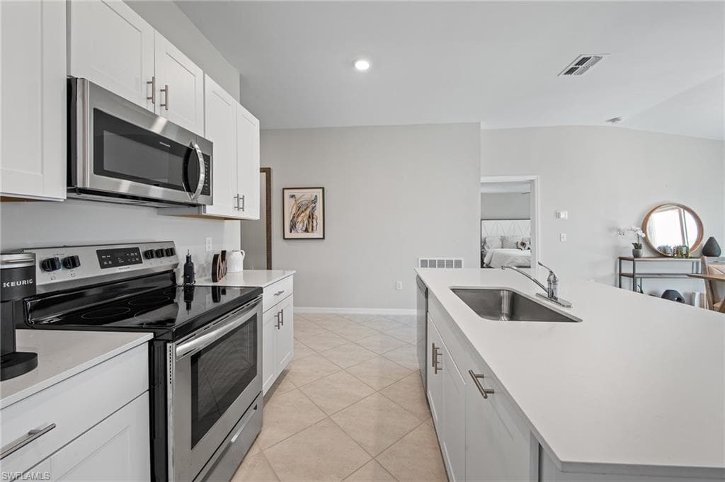 4139 Tulia Way, North Fort Myers, FL 33917-15