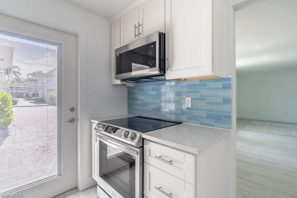 604 12th Ave S 604, Naples, FL 34102-7