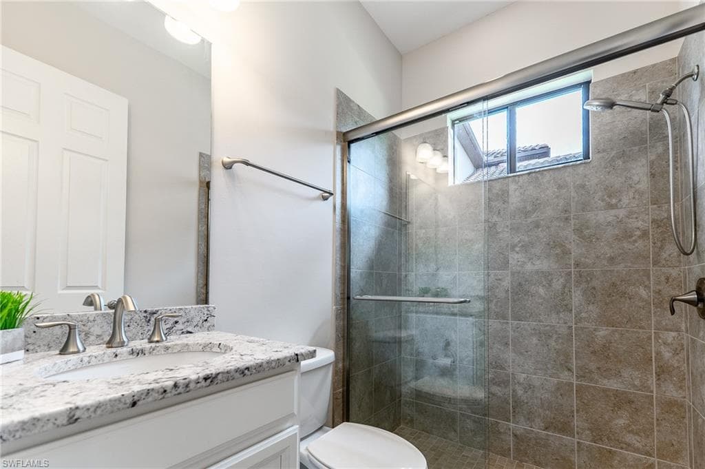 1387 Mockingbird Dr, Naples, FL 34120-31