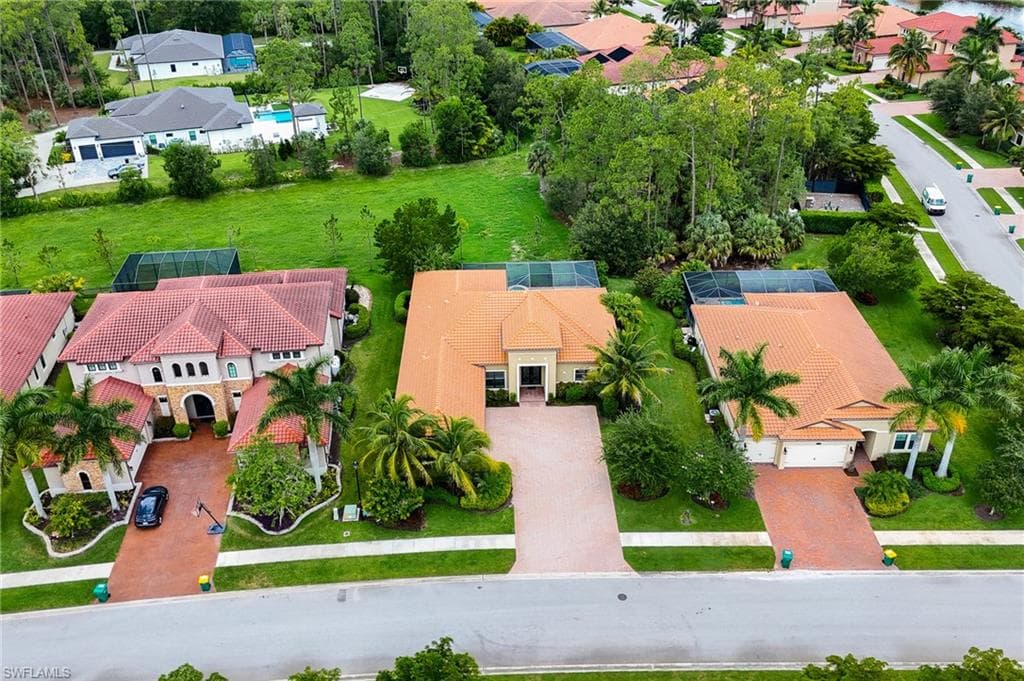 1387 Mockingbird Dr, Naples, FL 34120-44