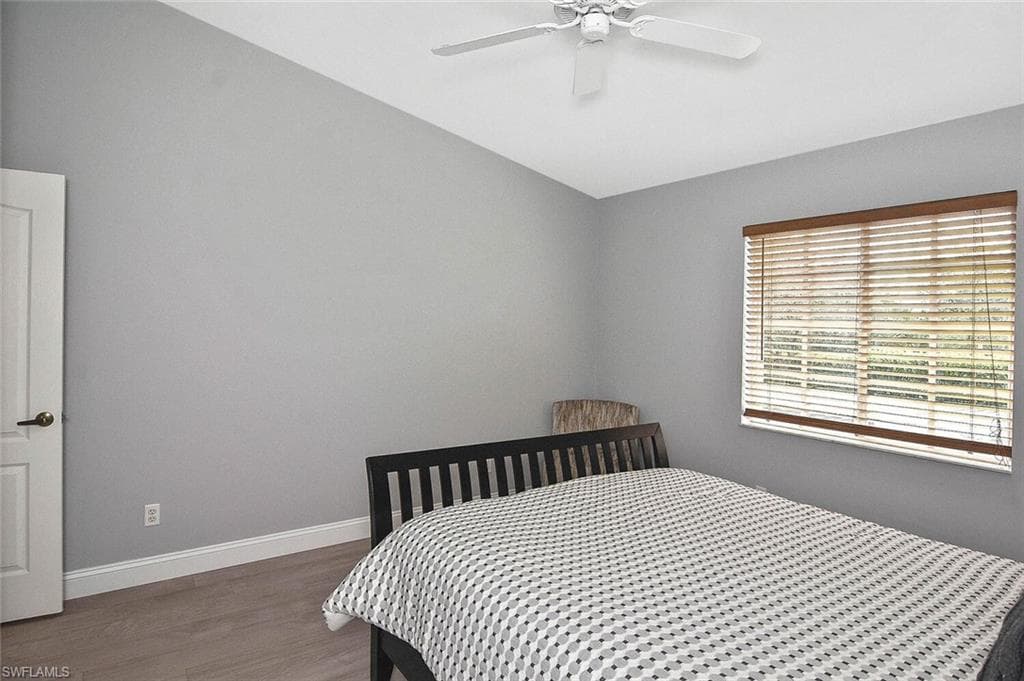 8075 Tiger Cv 1711, Naples, FL 34113-14