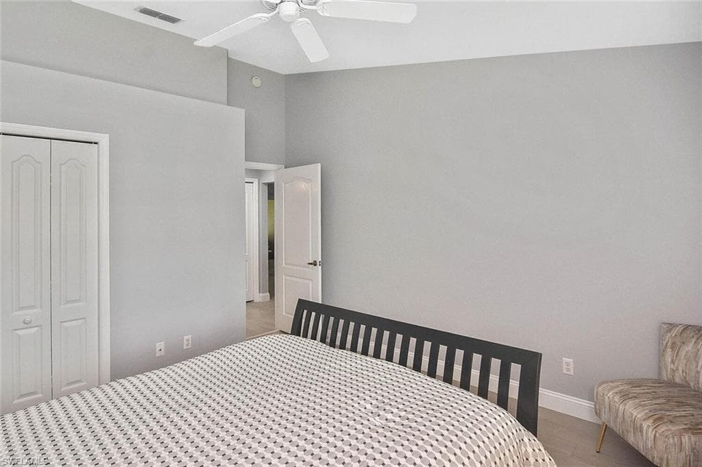 8075 Tiger Cv 1711, Naples, FL 34113-15