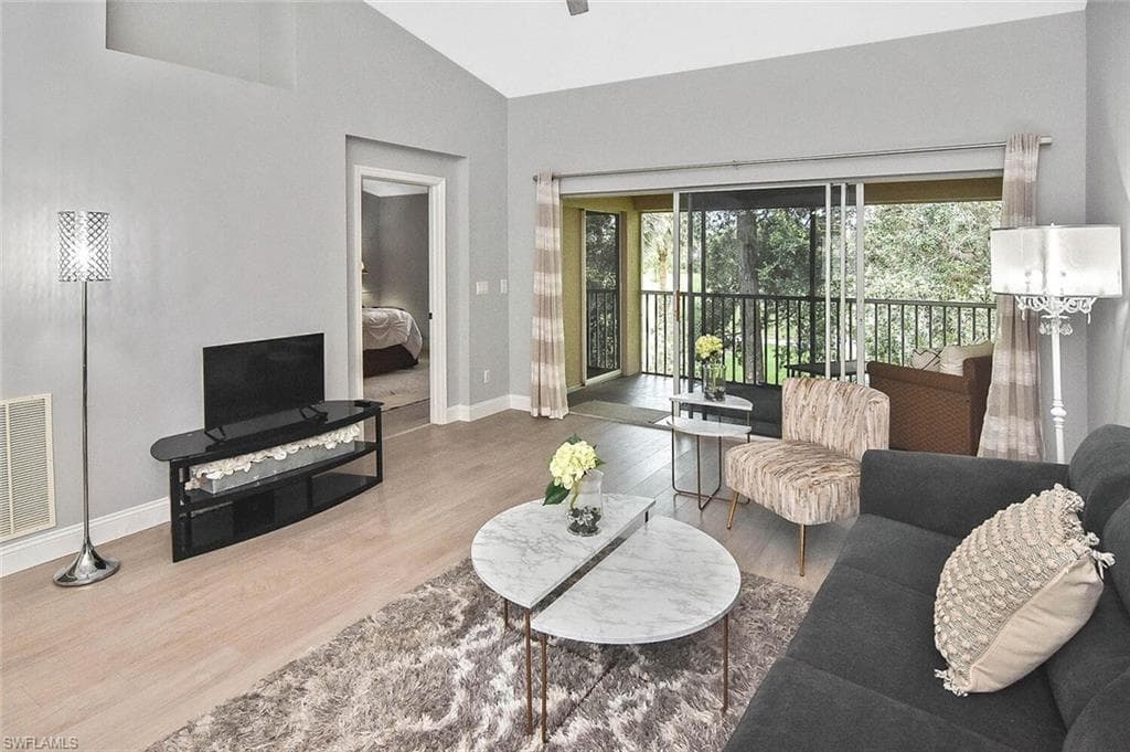 8075 Tiger Cv 1711, Naples, FL 34113-24