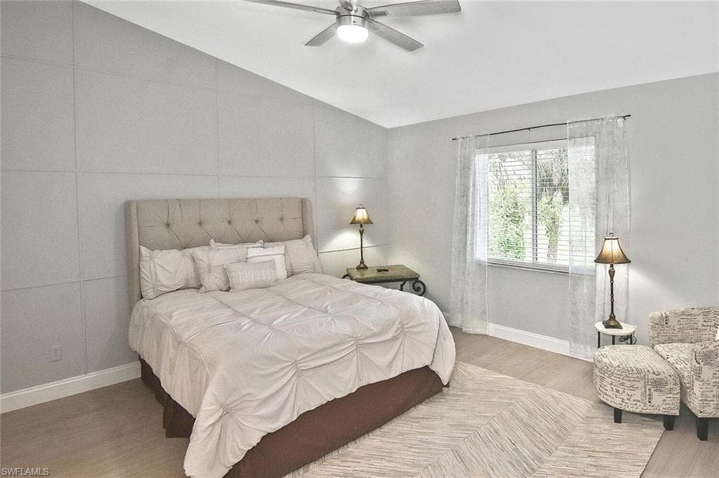 8075 Tiger Cv 1711, Naples, FL 34113-27