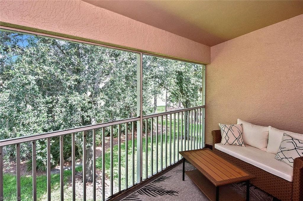 8075 Tiger Cv 1711, Naples, FL 34113-39