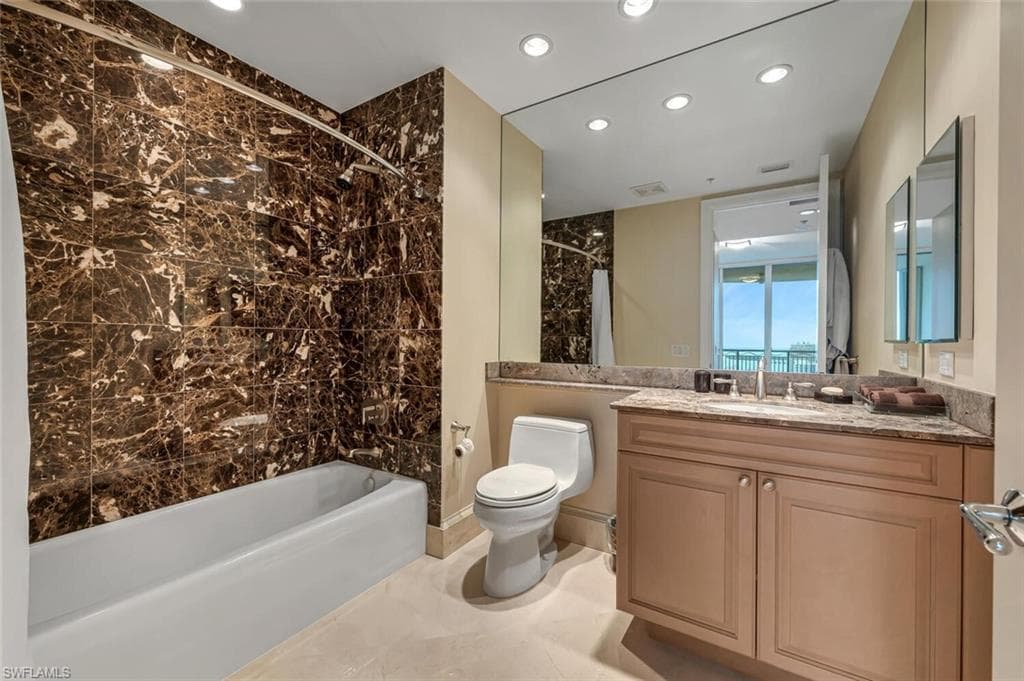 940 Cape Marco Dr 1603, Marco Island, FL 34145-23