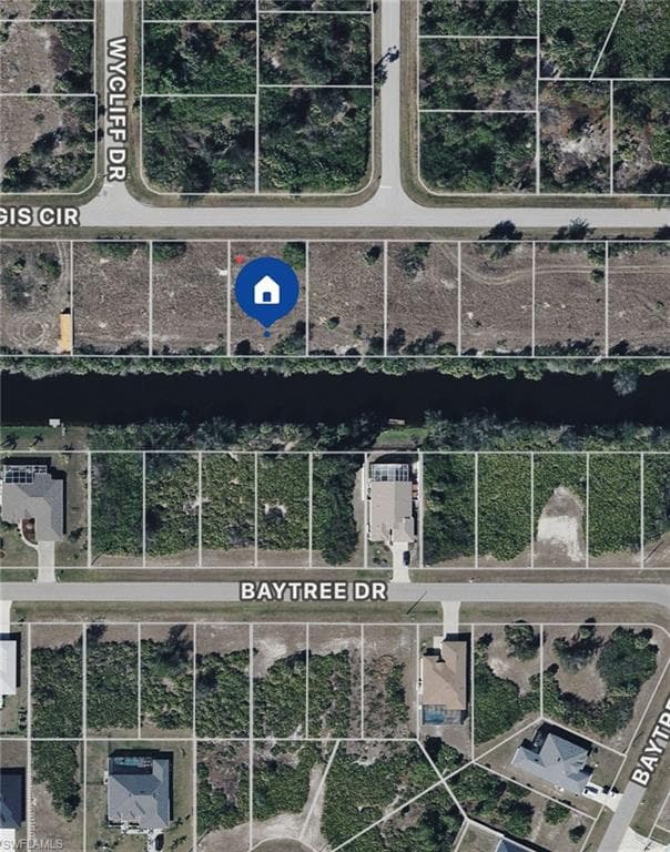 7712 St Regis Cir, Port Charlotte, FL 33981-1