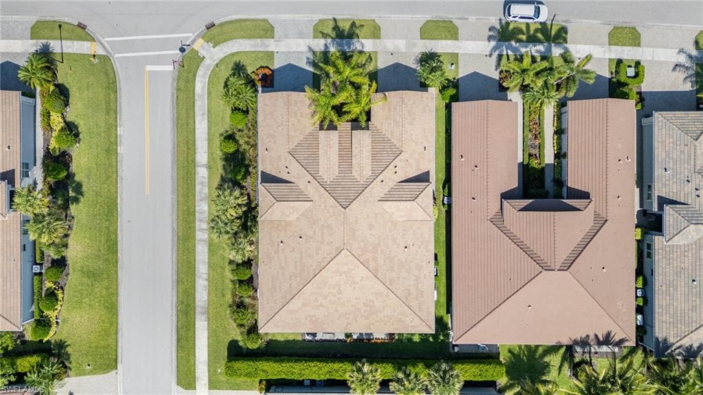 28479 Burano Dr, Bonita Springs, FL 34135-32
