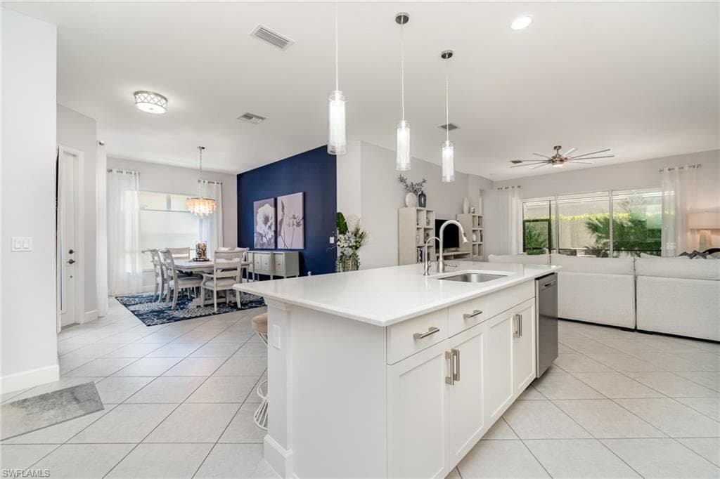 28479 Burano Dr, Bonita Springs, FL 34135-7