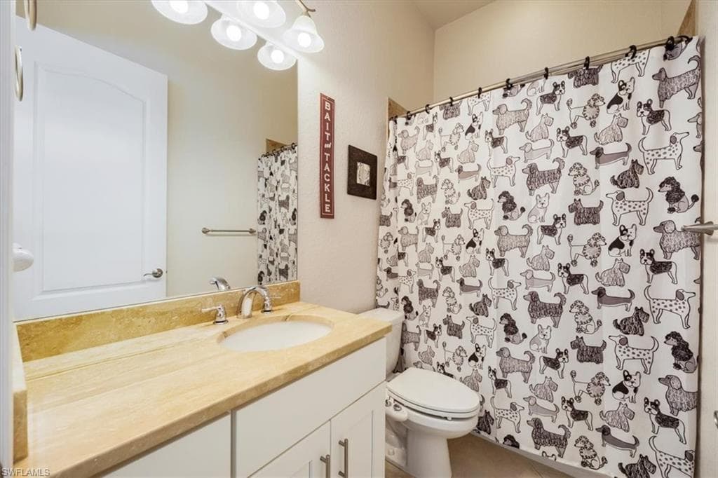 151 Fairway Cir, Naples, FL 34110-19