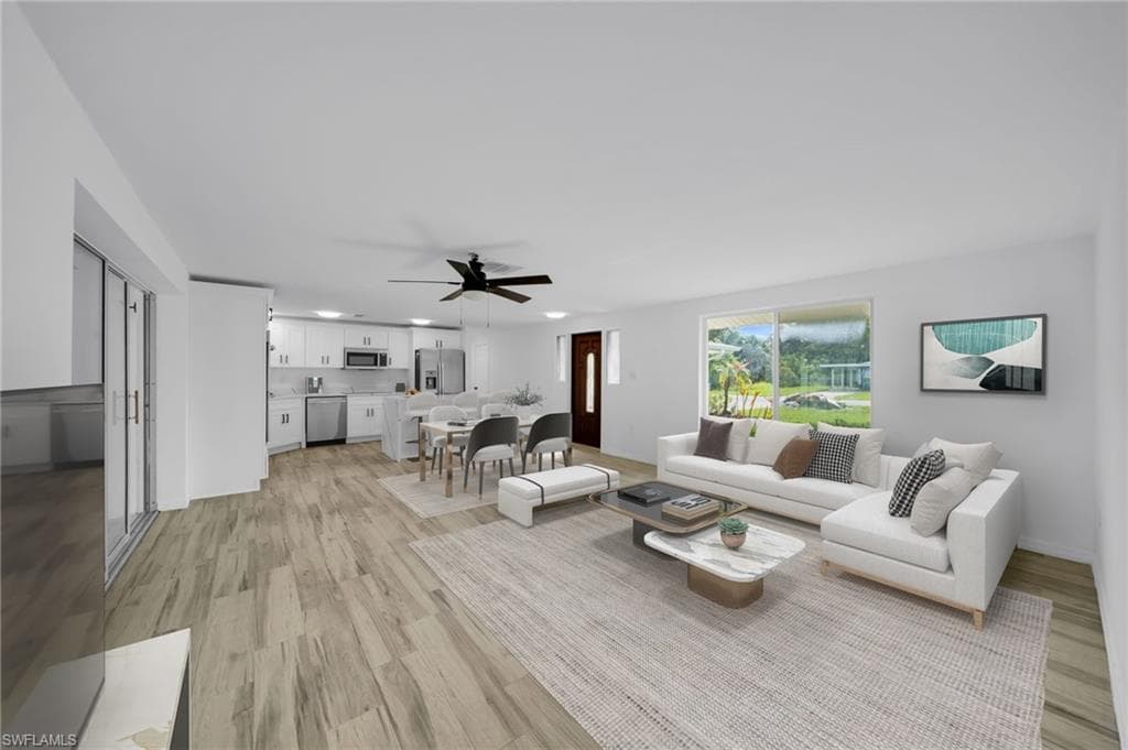 3307 Pinetree St, Port Charlotte, FL 33952-5