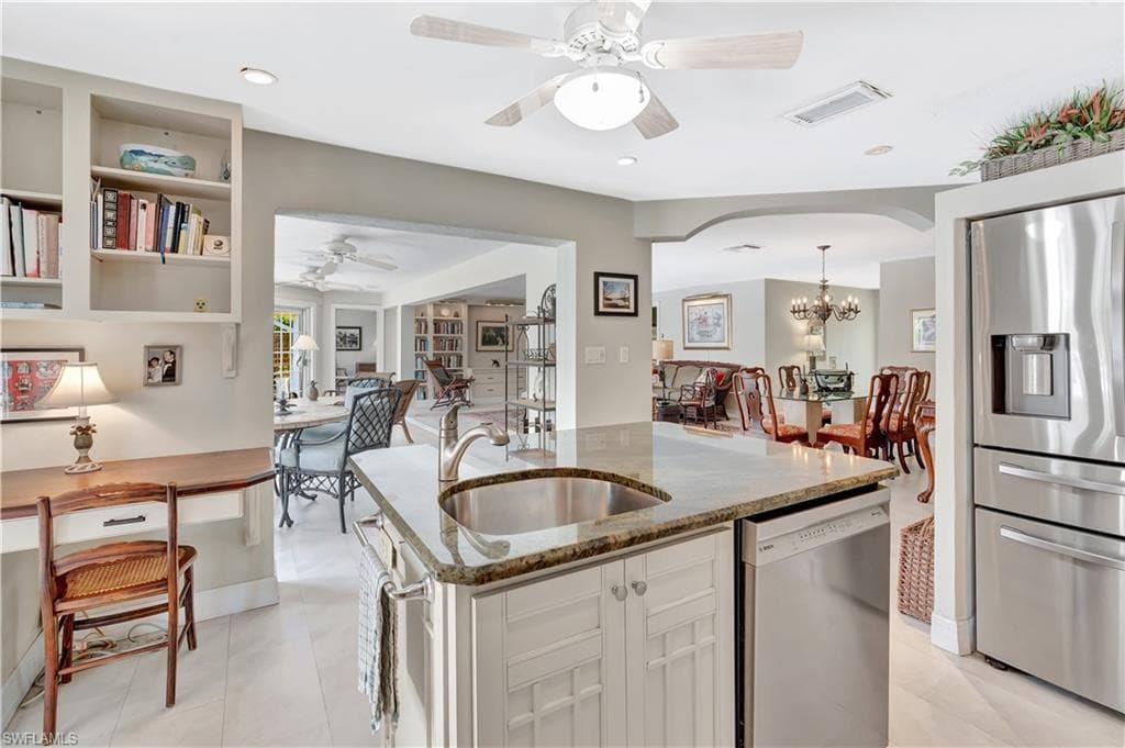 1407 Marlin Dr, Naples, FL 34102-18