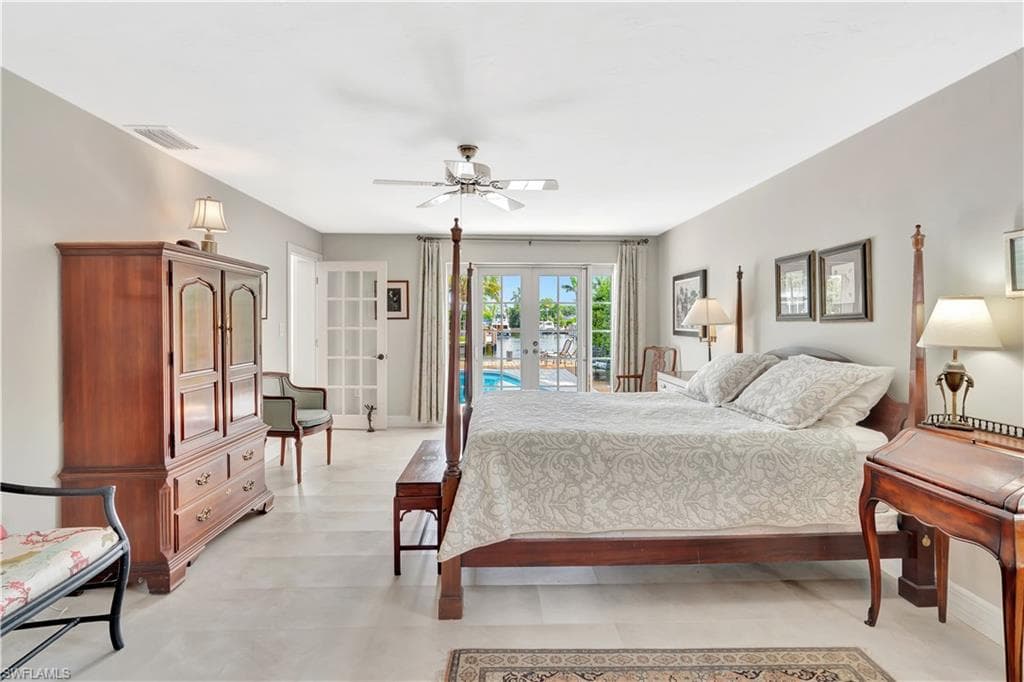 1407 Marlin Dr, Naples, FL 34102-24