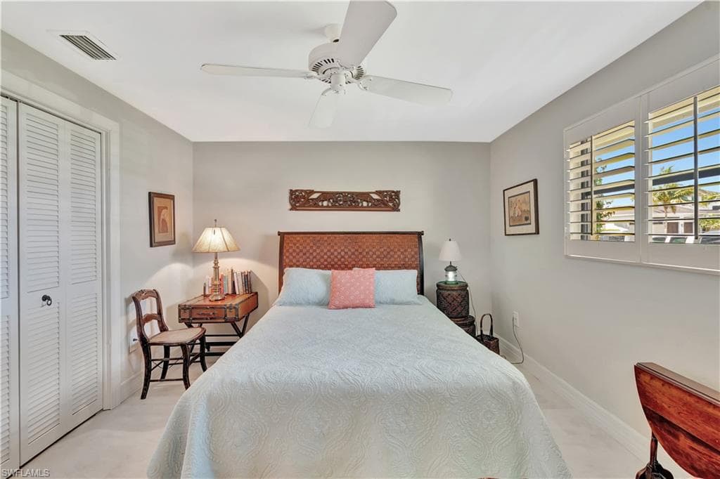 1407 Marlin Dr, Naples, FL 34102-28