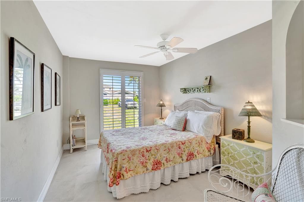 1407 Marlin Dr, Naples, FL 34102-31