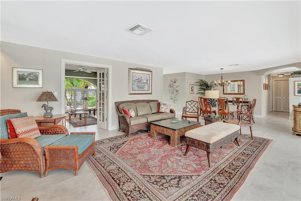 1407 Marlin Dr, Naples, FL 34102-33
