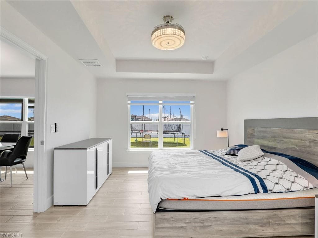 2405 Nelson Rd N, Cape Coral, FL 33993-15