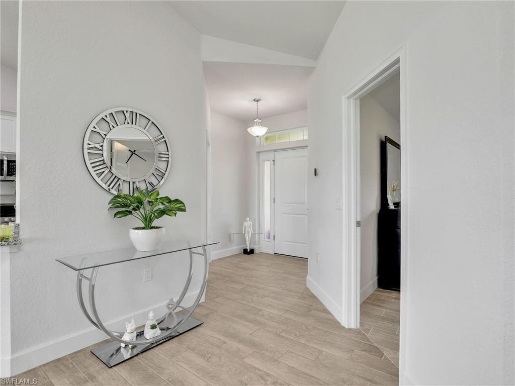 2405 Nelson Rd N, Cape Coral, FL 33993-28