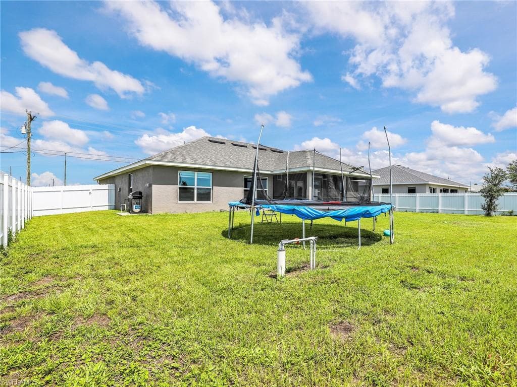 2405 Nelson Rd N, Cape Coral, FL 33993-4