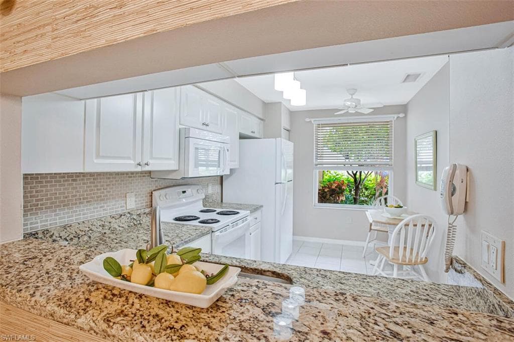 6605 Huntington Lakes Cir 103, Naples, FL 34119-10