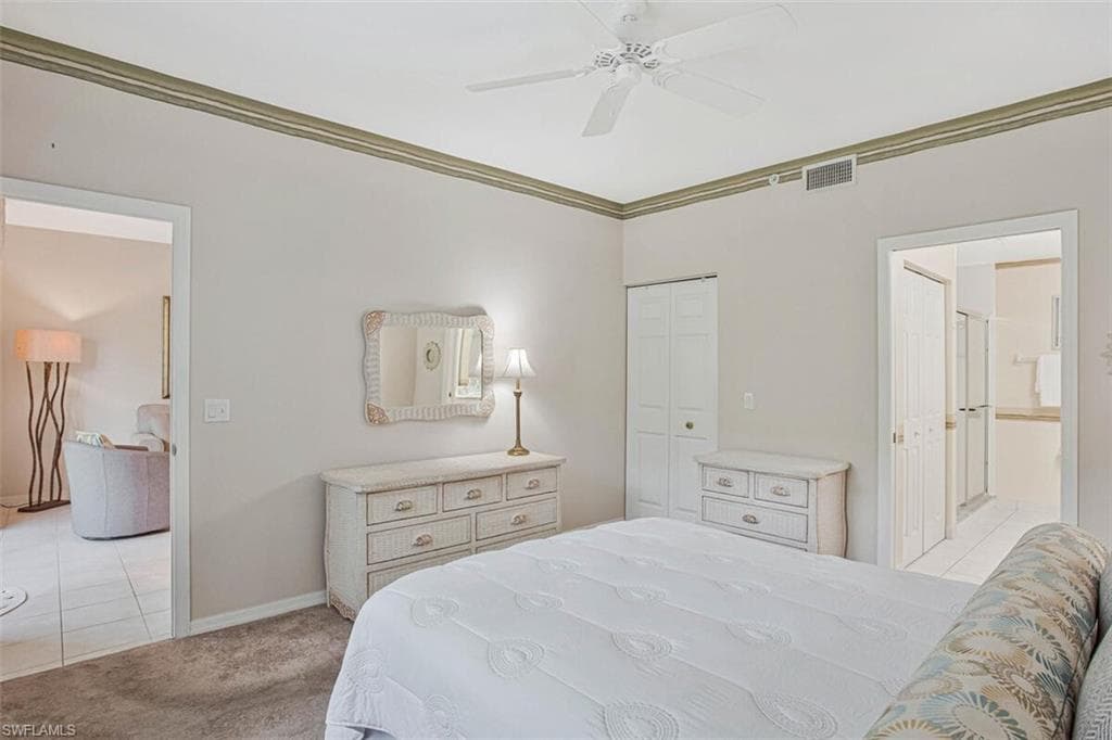 6605 Huntington Lakes Cir 103, Naples, FL 34119-16