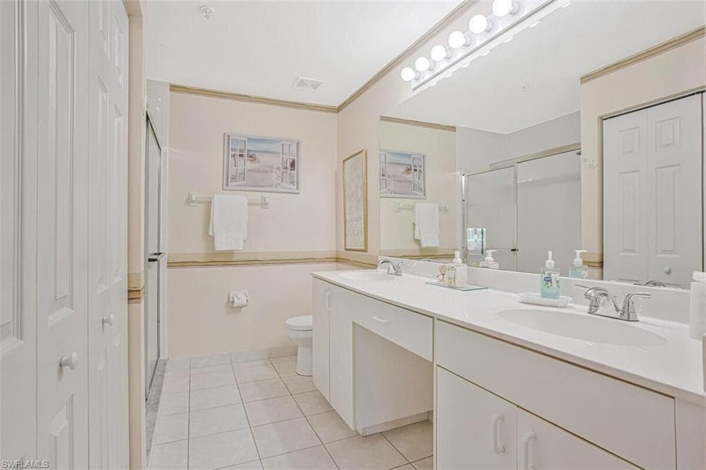 6605 Huntington Lakes Cir 103, Naples, FL 34119-18