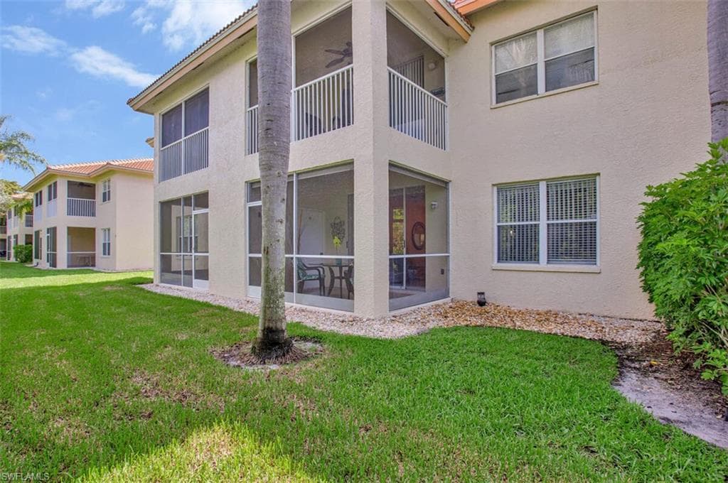 6605 Huntington Lakes Cir 103, Naples, FL 34119-25