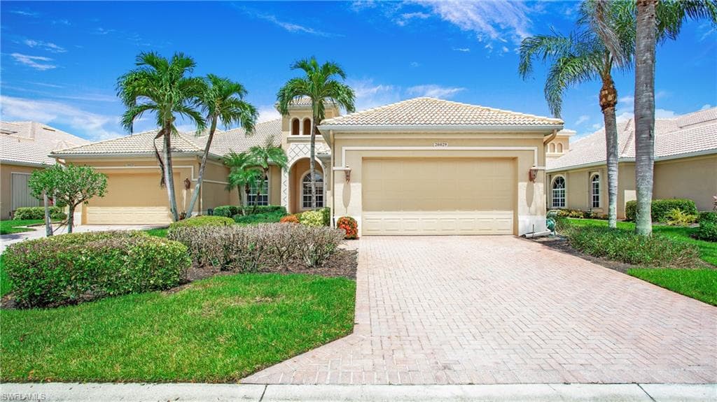 20029 Saraceno Dr, Estero, FL 33928-3
