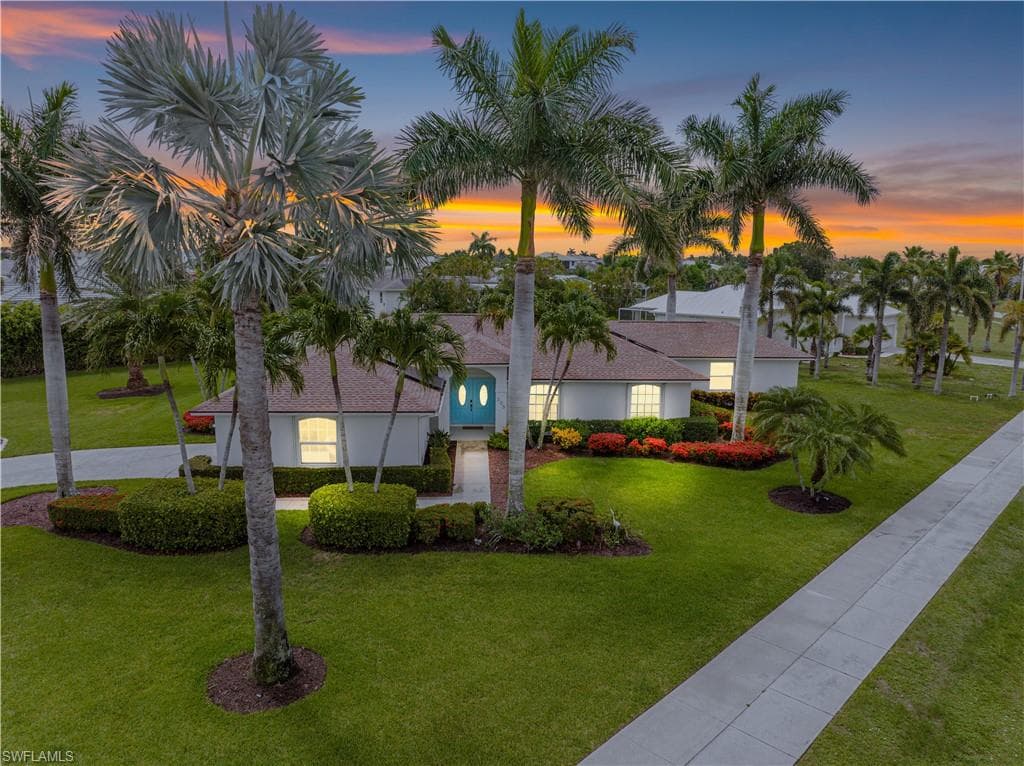 205 Sand Hill St, Marco Island, FL 34145-11