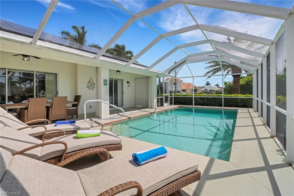 205 Sand Hill St, Marco Island, FL 34145-21