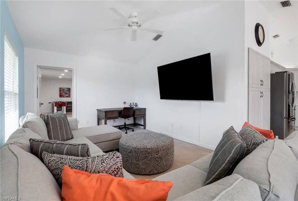 205 Sand Hill St, Marco Island, FL 34145-25