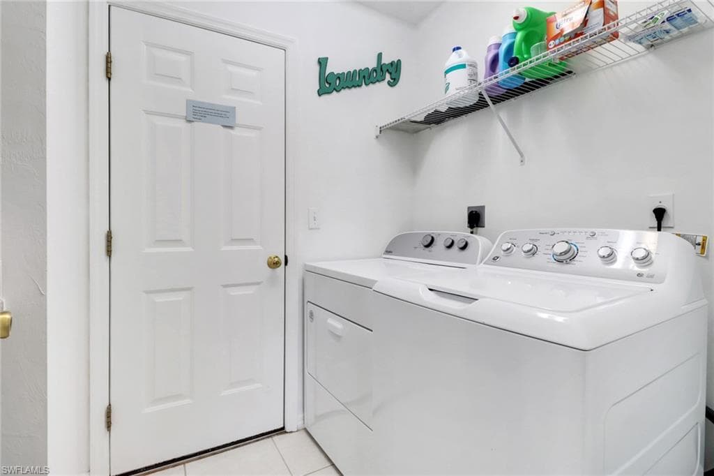 205 Sand Hill St, Marco Island, FL 34145-35