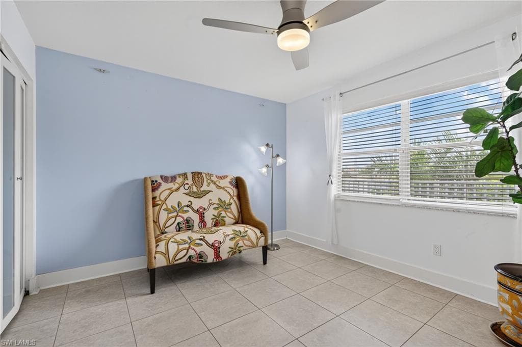 1666 Osprey Ave 106, Naples, FL 34102-16