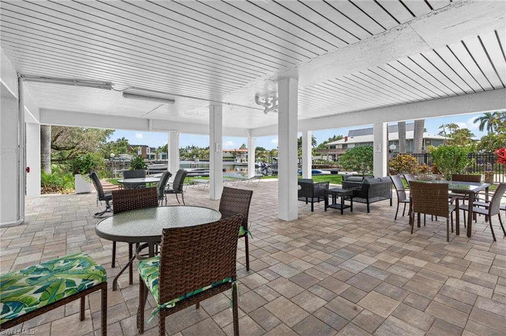 1666 Osprey Ave 106, Naples, FL 34102-23