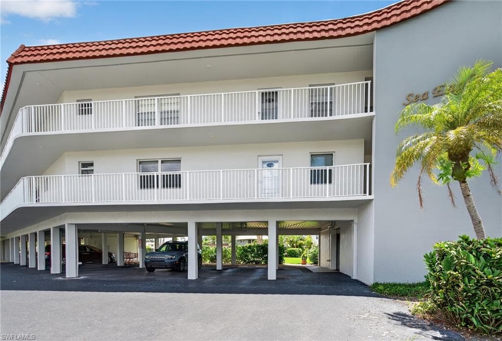1666 Osprey Ave 106, Naples, FL 34102-31