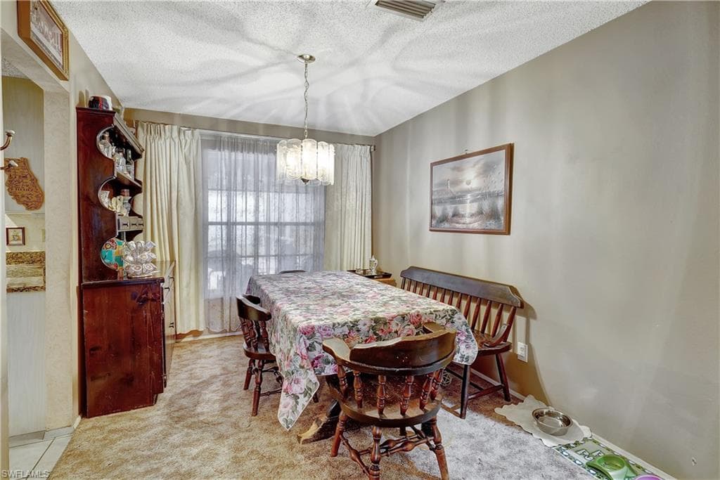 908 21st Ter, Cape Coral, FL 33990-9