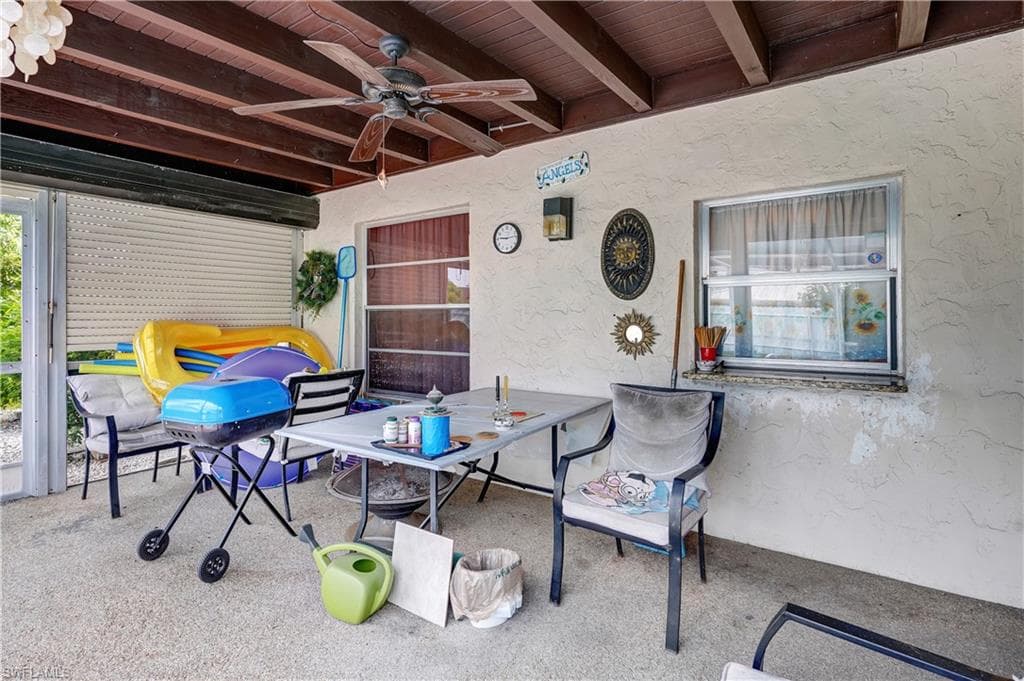 908 21st Ter, Cape Coral, FL 33990-31